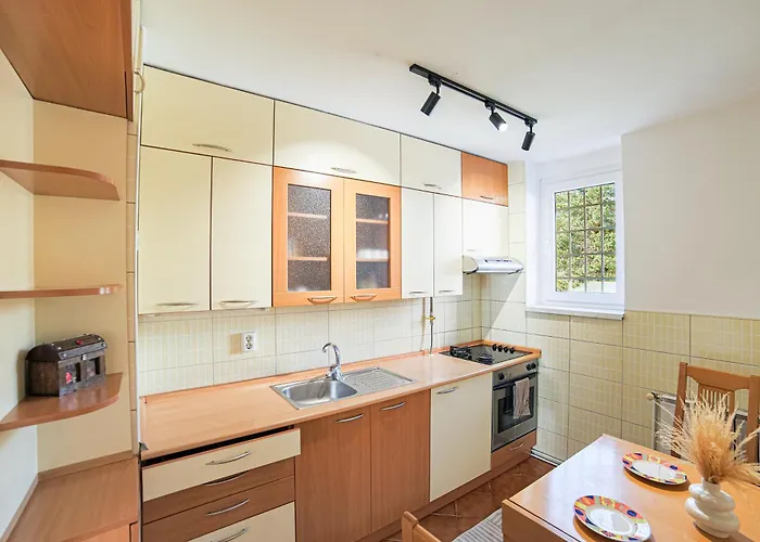 Quiet Retreat One Bdr With Balcony * Sarajevo